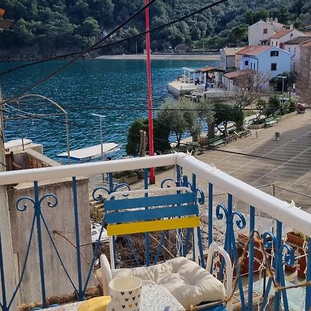 Sea La Vie Apartment Valun Bagian luar foto