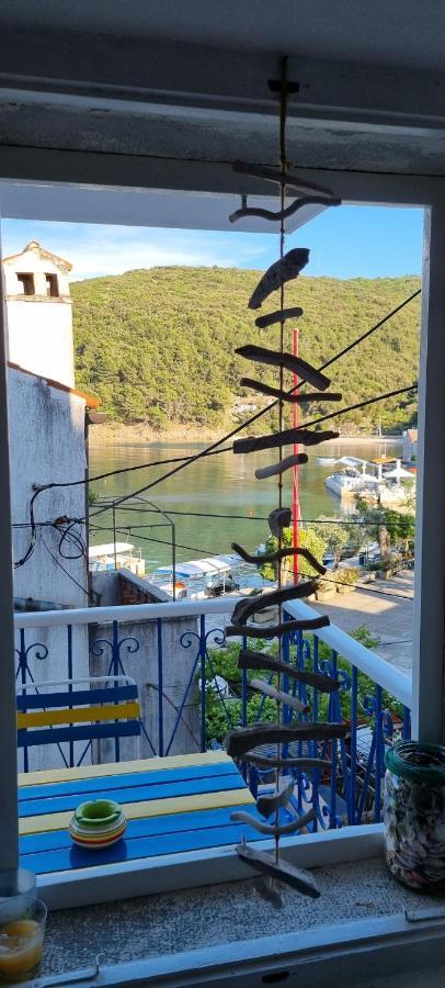Sea La Vie Apartment Valun Bagian luar foto
