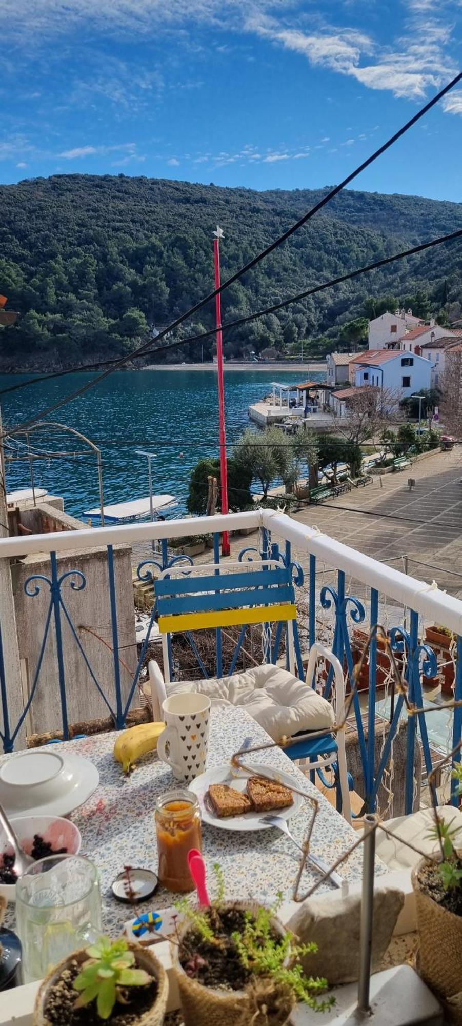 Sea La Vie Apartment Valun Bagian luar foto